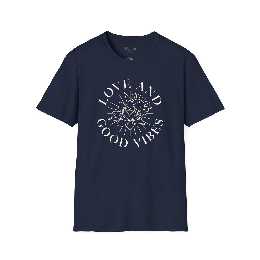 Love and Good Vibes - minimal T-Shirt