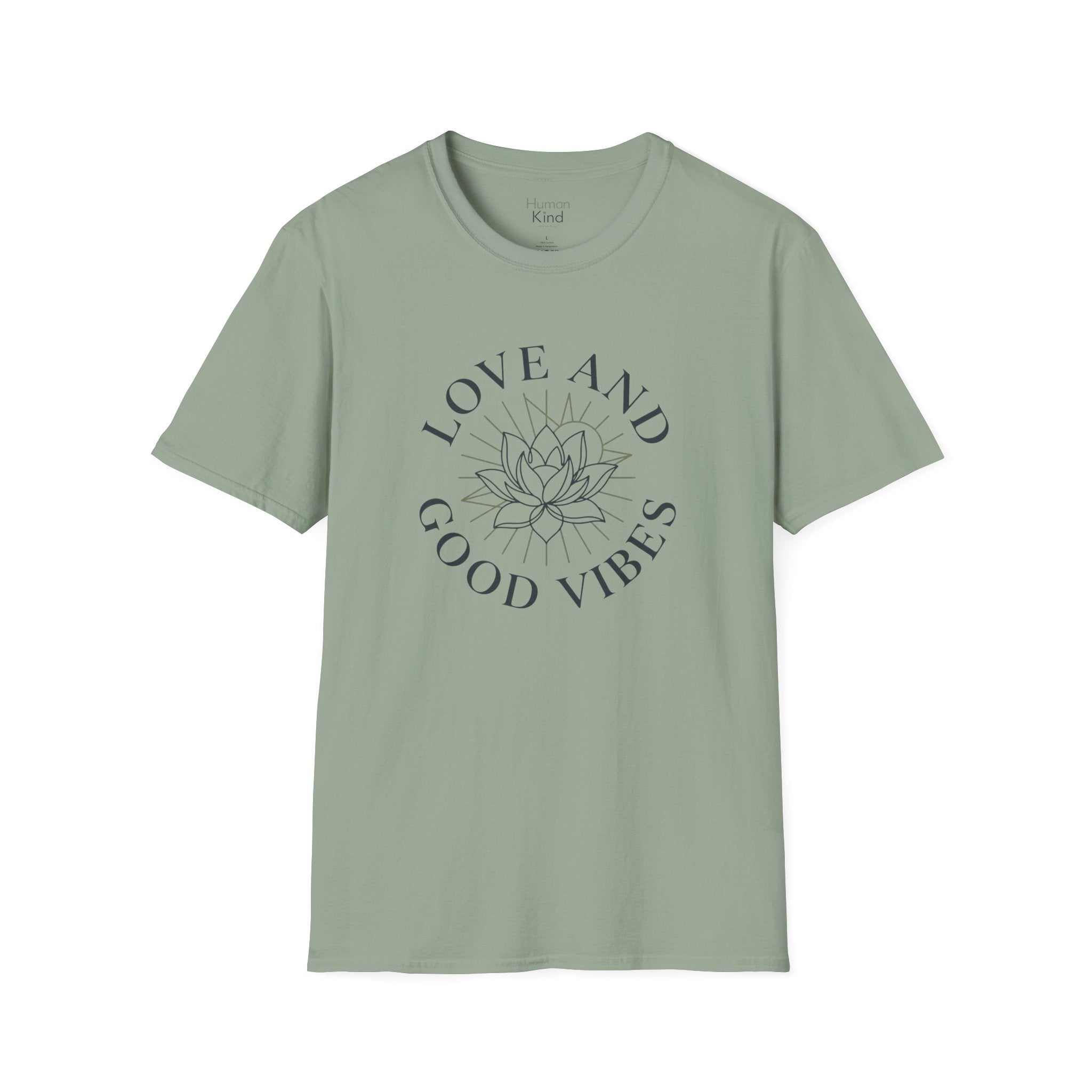 Love and Good Vibes - minimal T-Shirt