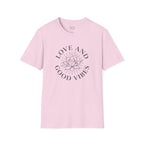 Love and Good Vibes - minimal T-Shirt