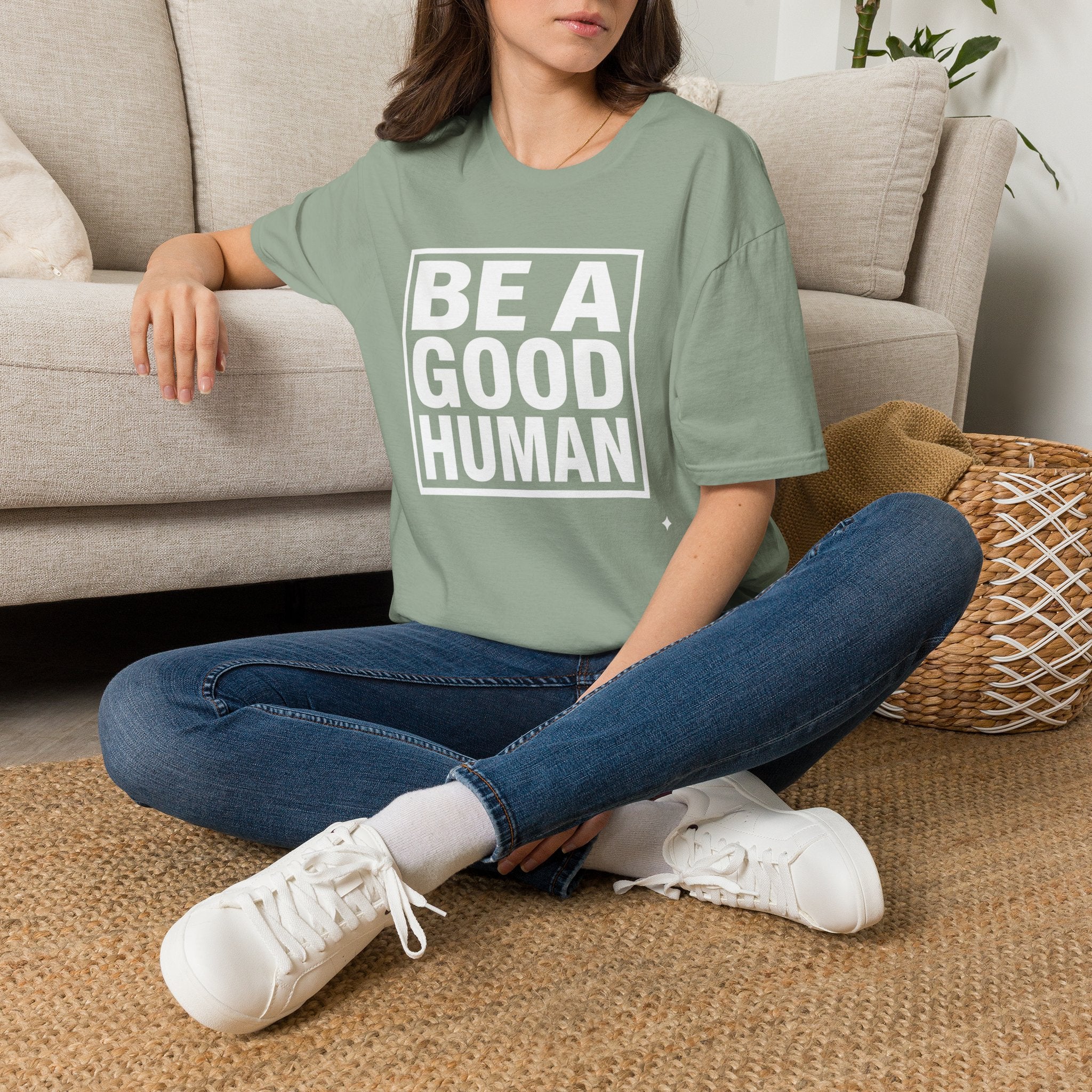 Be A Good Human - text T-Shirt