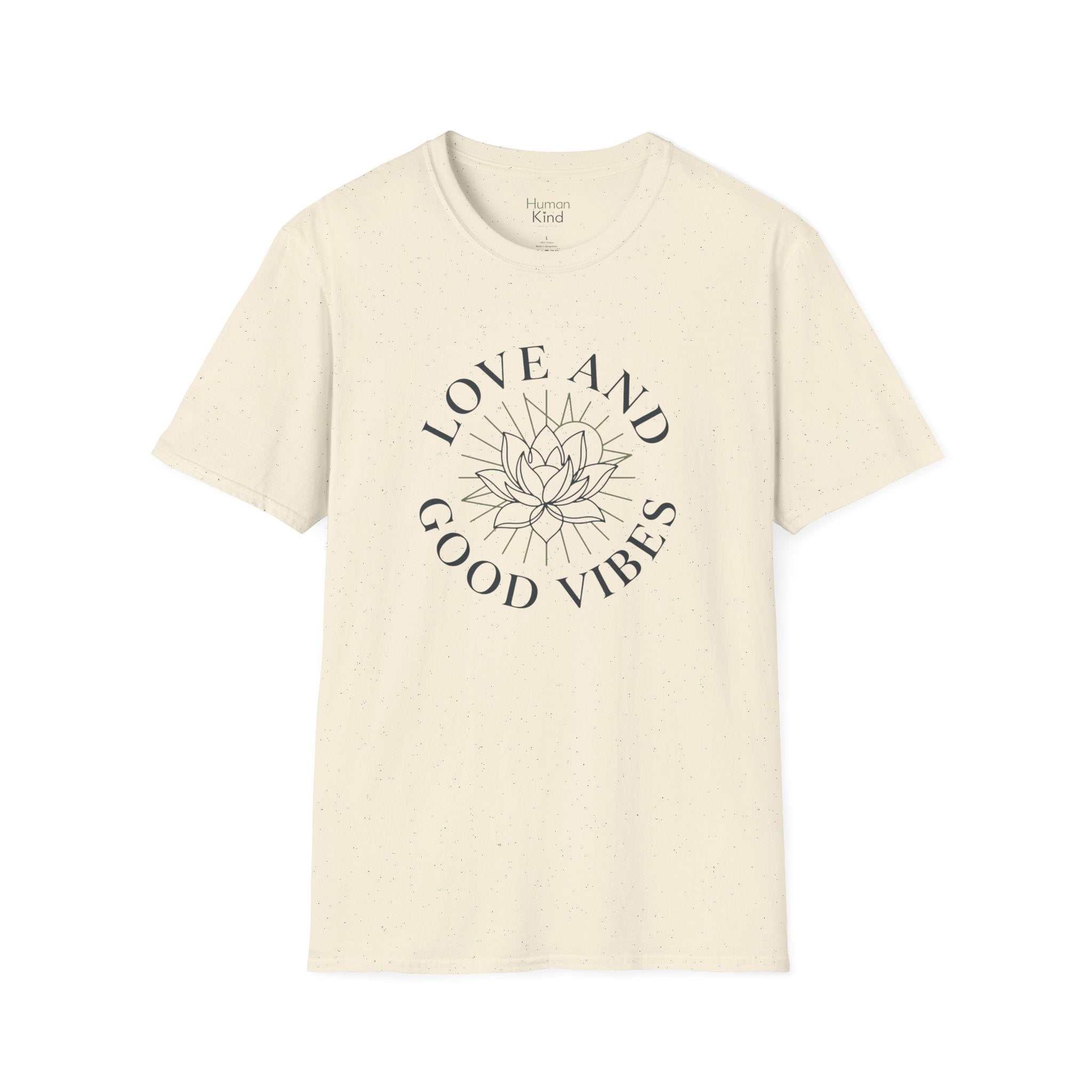 Love and Good Vibes - minimal T-Shirt